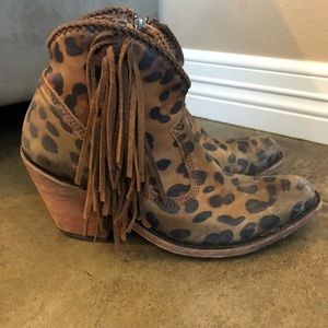 Liberty Black Women’s Chita Miel fringe boots 7.5